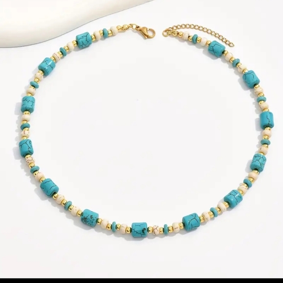 Elegant 18K Gold Plated Handmade Turquoise Necklace. - Picture 2 of 4
